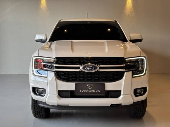 FORD RANGER 3.0 V6 TURBO DIESEL CD XLT 4X4 AUTOMÁTICO